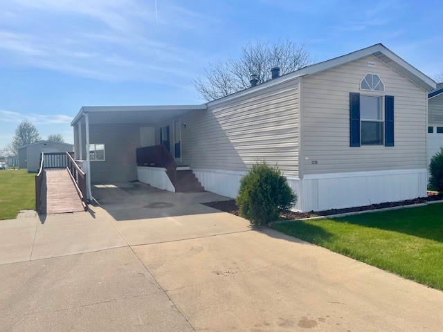 2326 Scottsdale St SW Cedar Rapids, IA 52404