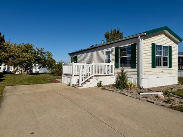 106 Austin St SW, Cedar Rapids, IA 52404